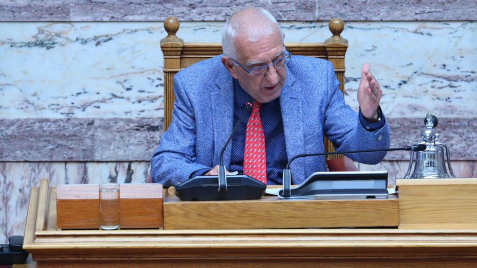 nikitas kaklamanis